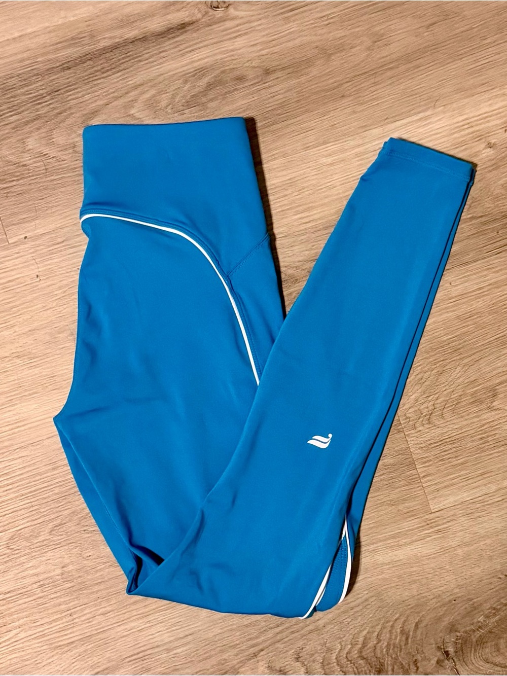 NWOT Fabletics Motion365 High-Rise Leggings — Blue, Fall Activewear, Size Small